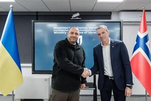 Умєров повідомив про розширення співпраці з норвезькою оборонною компанією