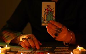 Журналисты поинтересовались наличием в телемарафоне экстрасенсов и тарологов