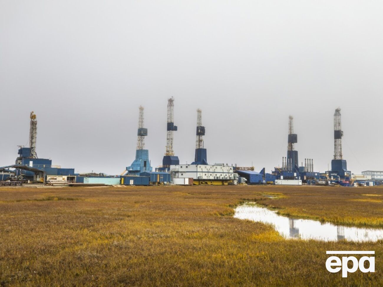 Санкции нарушили логистику российской нефти из Арктики