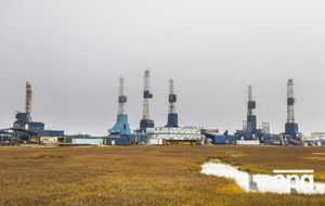 Санкции нарушили логистику российской нефти из Арктики