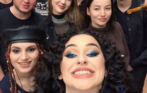 Під час голосування в "Дії" Fiїnka потрапила у скандал