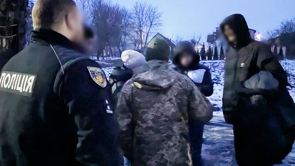Обыски проводятся на территории 19 регионов Украины, сообщили правоохранители