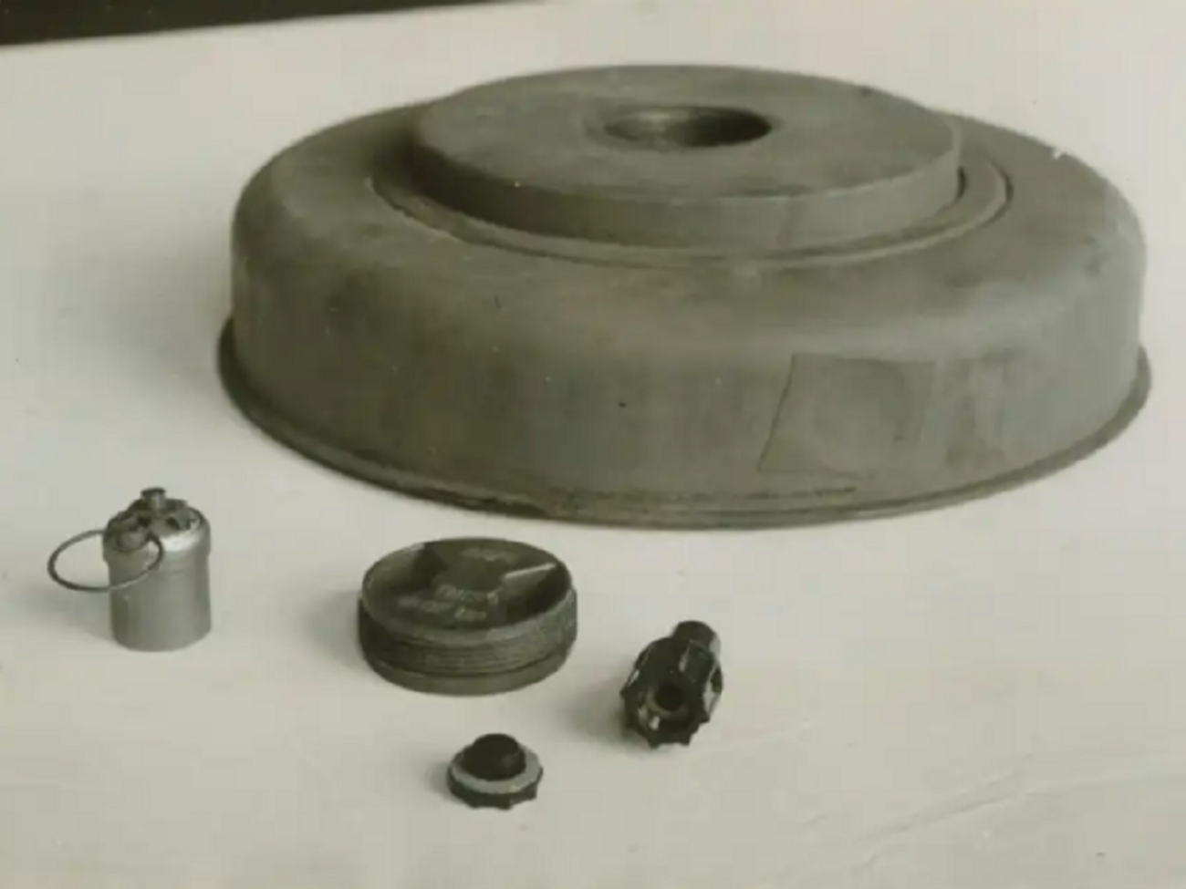 АОЗ заявила про неприйнятність втручання в діяльність ЗМІ після повідомлень про спроби зняти матеріал про закупівлю мін