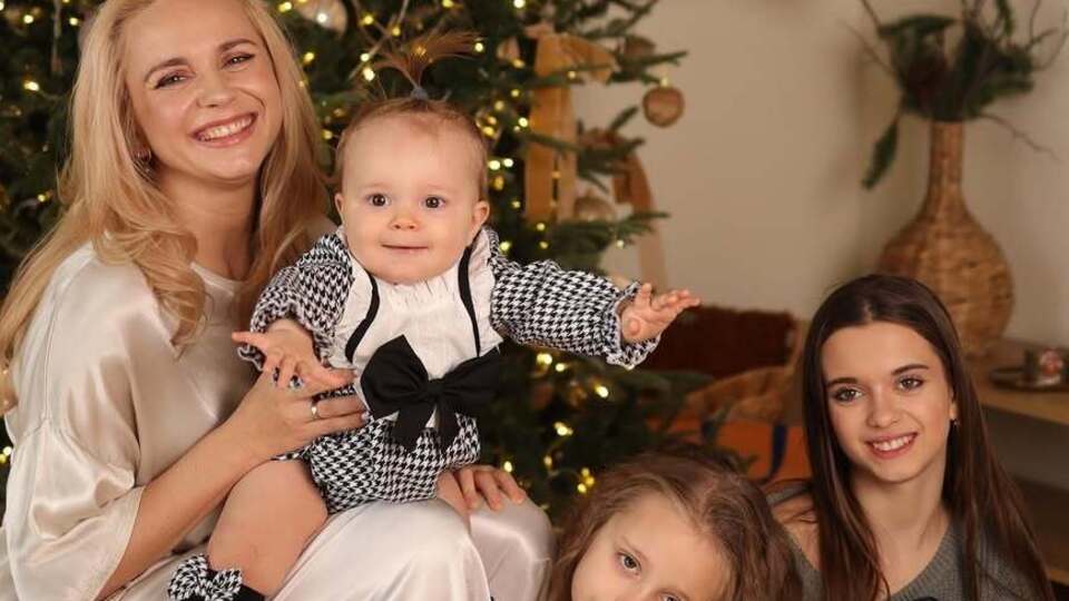 Ребрик сообщила, что в третий раз стала матерью, в марте 2024 года