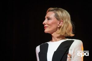 Бланшетт, яка зіграє роль Аркадіної, раніше виступила на підтримку України