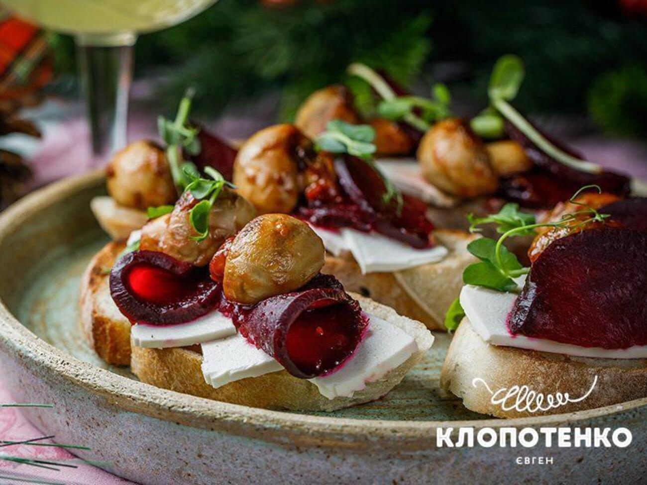 Бутерброди прикрашають мікрогріном