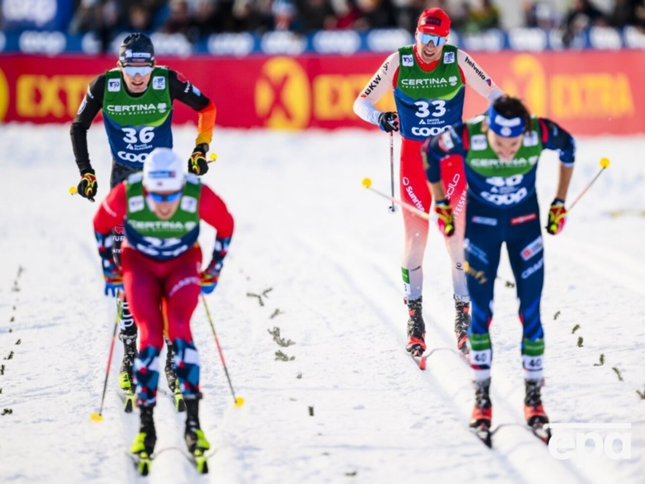 Expressen сообщило, что на первых трех этапах украинским лыжникам было, "мягко говоря, тяжело"