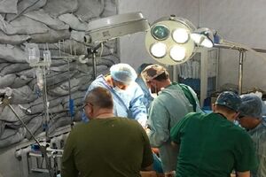 Мельник отметил, что для раненых разрабатывают адаптивную одежду