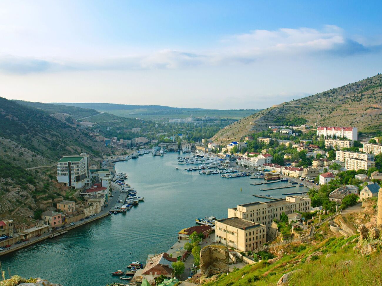 Оккупанты укрепляют защиту в Балаклавской бухте