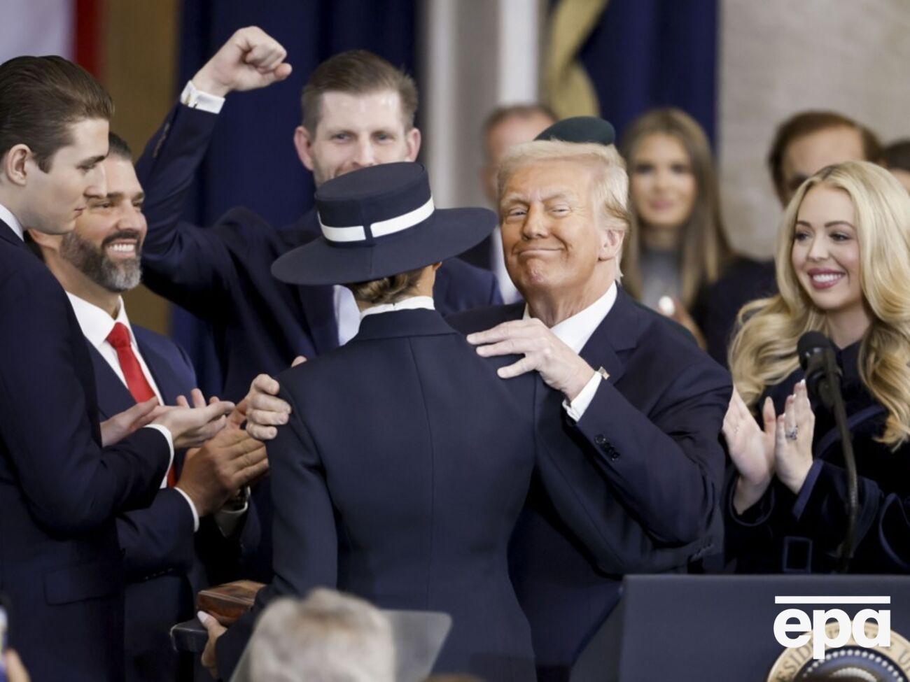 Трамп снова заявил, что хочет вернуть контроль над Панамским каналом