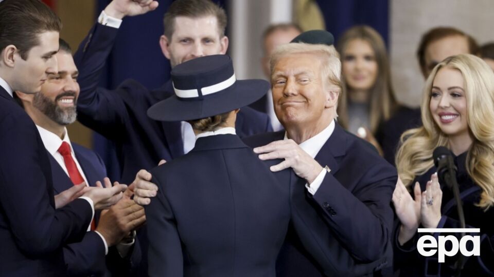 Трамп снова заявил, что хочет вернуть контроль над Панамским каналом