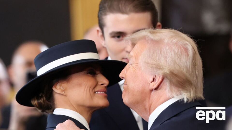 Дружина Трампа обрала для інавгурації капелюх від американського модельєра Еріка Джавітса