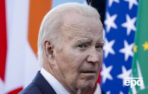 По данным СМИ, Байден помиловал родственников за 20 минут до присяги Трампа