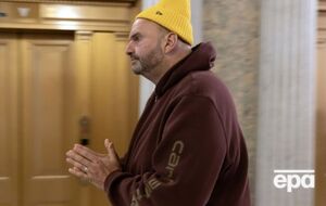 За время пребывания Феттермана в Сенате он всего несколько раз надевал костюм и галстук