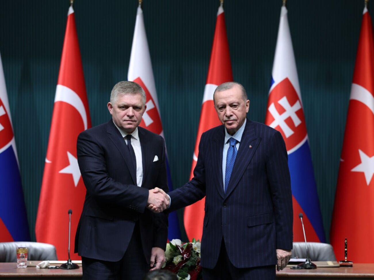 По словам Эрдогана, Анкара и Братислава подняли отношения до уровня стратегического партнерства
