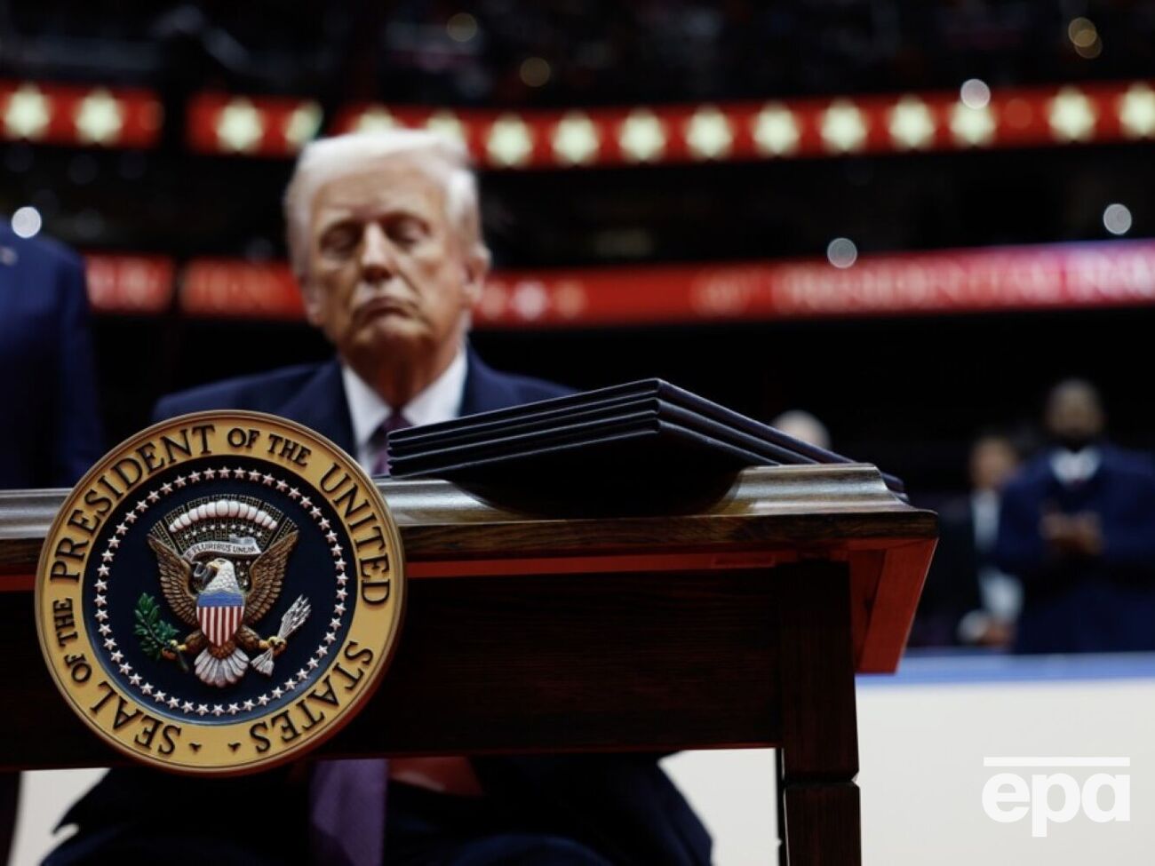 Согласно указу, вся дальнейшая иностранная помощь, которую будут предоставлять США, должна соответствовать внешней политике Трампа