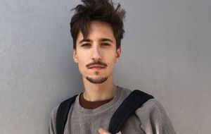 Чопоров: Когда на сцене, то на тебе всегда маска роли. А когда обращаешься к сердцу другого человека, это в тысячи раз тяжелее