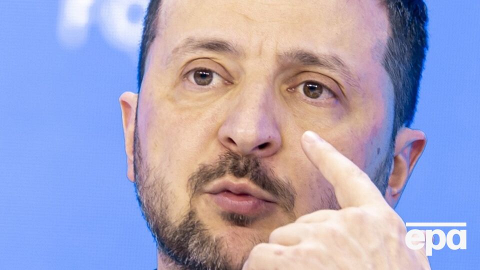 Майбутнє України в НАТО зараз визначає Трамп, вважає президент