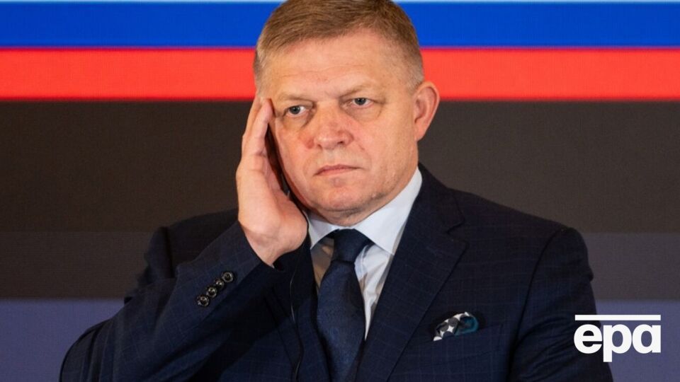 Хто саме входить до так званої групи і звідки вона, Фіцо не уточнив