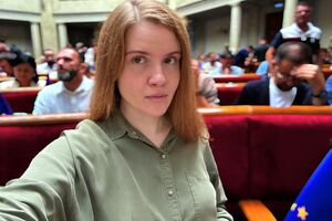 Нардеп высказалась о премиях "генералитету"