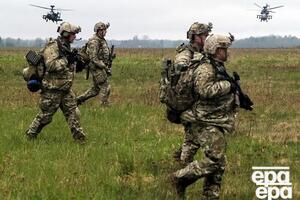 FT уточняет, что рассматривают участие военных из Великобритании, Франции и Нидерландов