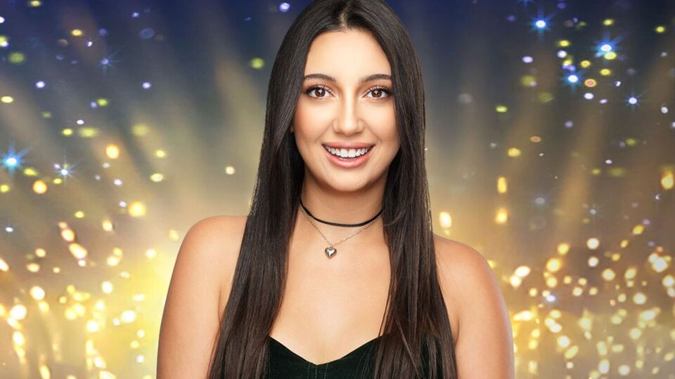 Рафаэль выжила в октябре 2023 года, укрывшись от террористов под телами погибших