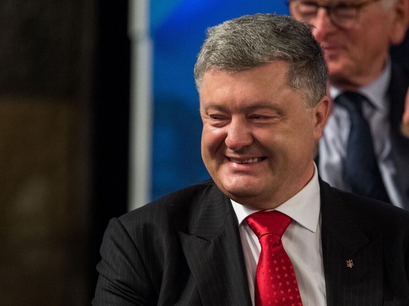 Порошенко може дістати контроль над одним із найбільших ТРЦ Києва, заявив політтехнолог