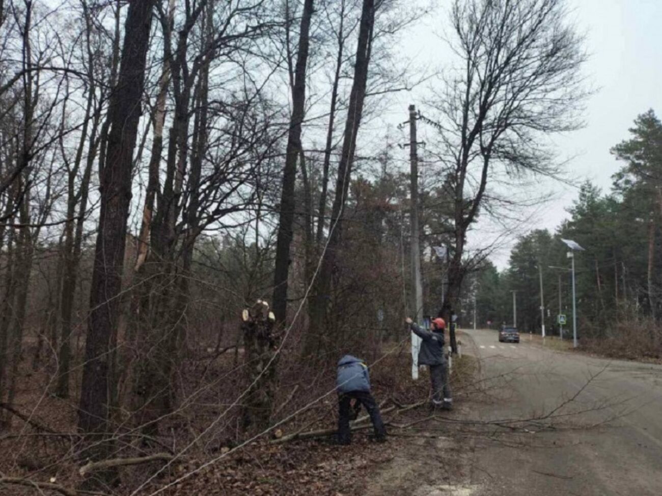 ДТЭК восстанавливает энергоснабжение пользователей