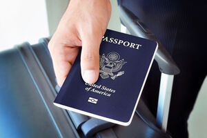 У США вийшов наказ "зупинити будь-які заявки із запитом на маркер статі "Х", пише The Guardian