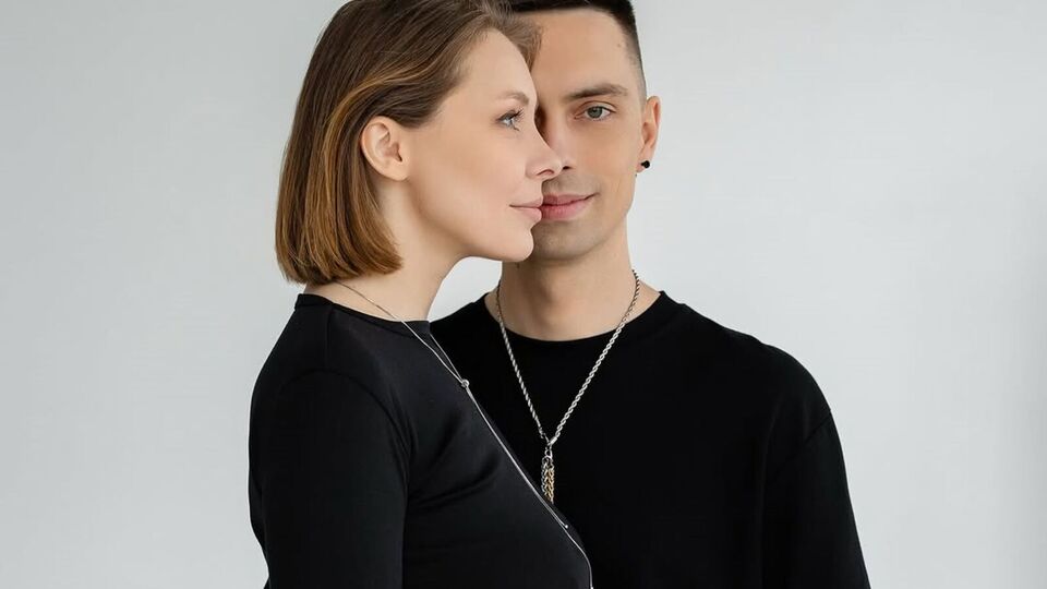 Черновол вместе с женой Аленой воспитывает двух сыновей