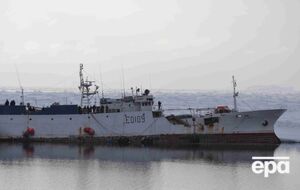 Российские военные корабли пришвартовались в порту Тартуса во вторник, впервые с момента свержения режима Асада в Сирии