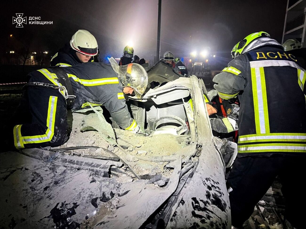 Под обстрел попала многоэтажка в Вишневом Бучанского района