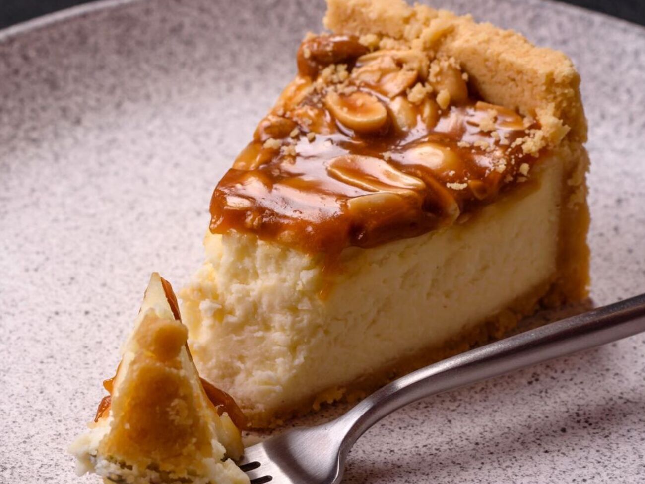 Для основи десерту вам знадобиться пісочне печиво