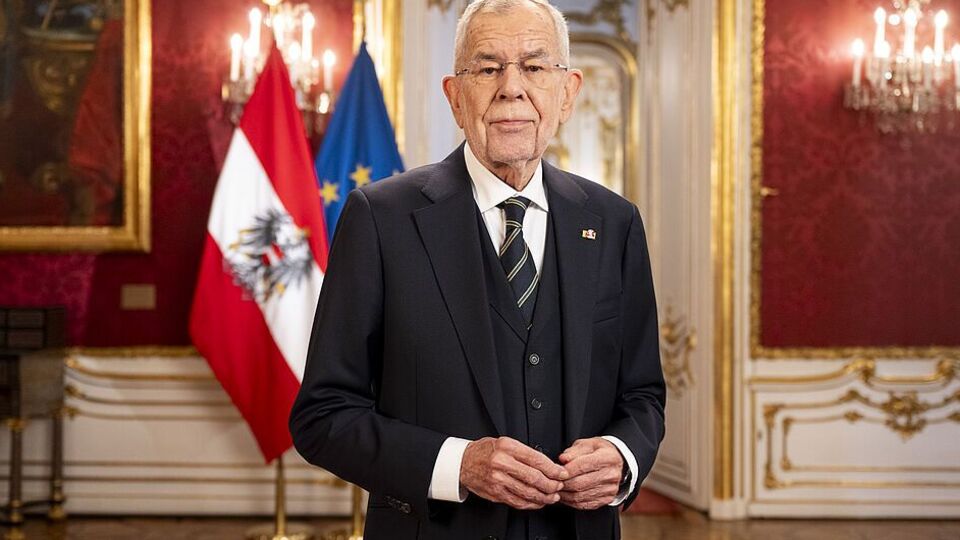 Александер ван дер Беллен назвав нинішні часи "цікавими"
