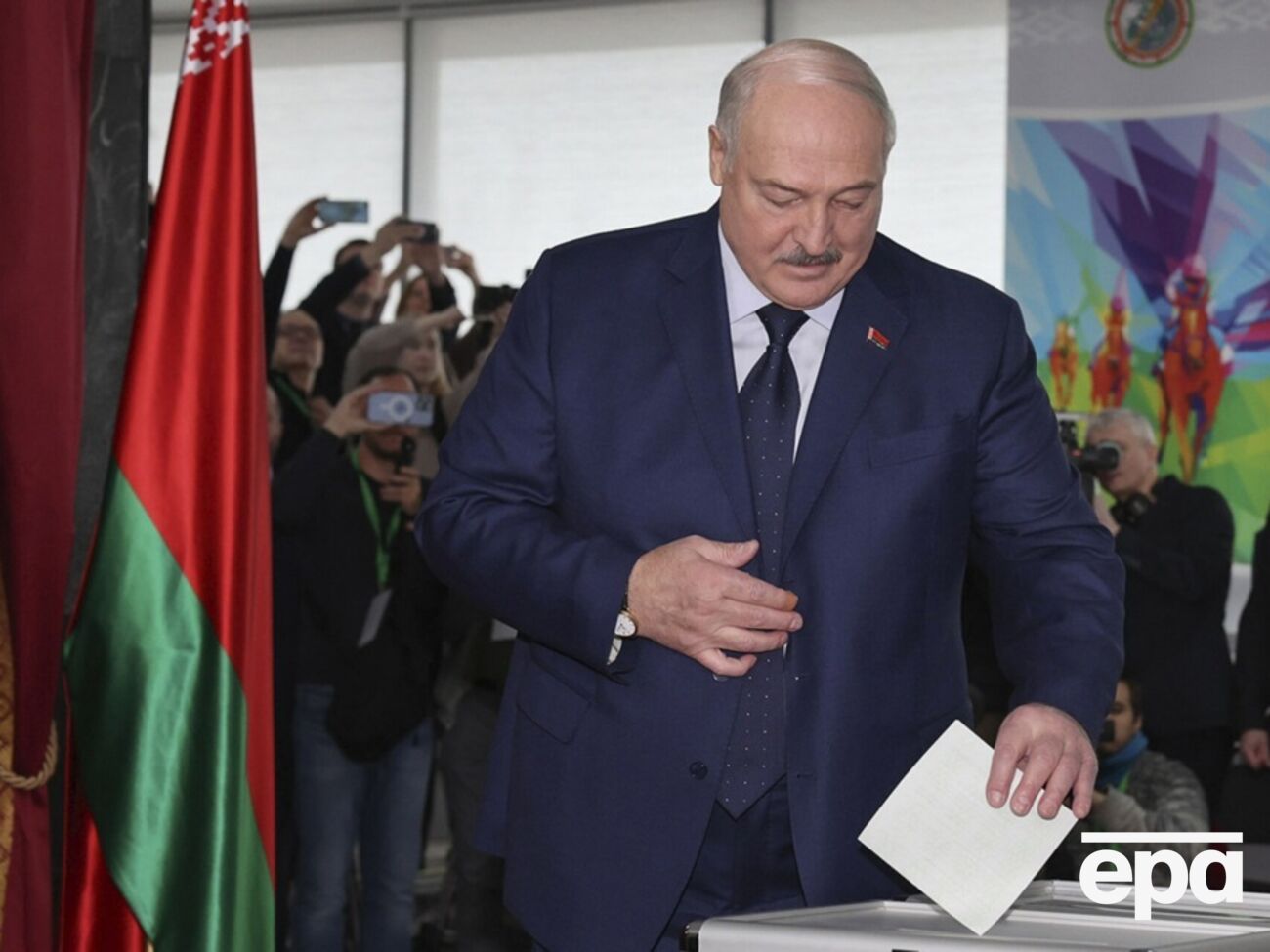 Лукашенко проголосовал на выборах