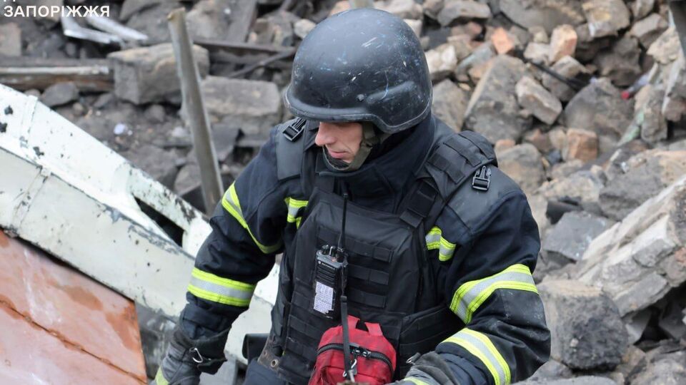 ДСНС дев'ять днів розбирала завали