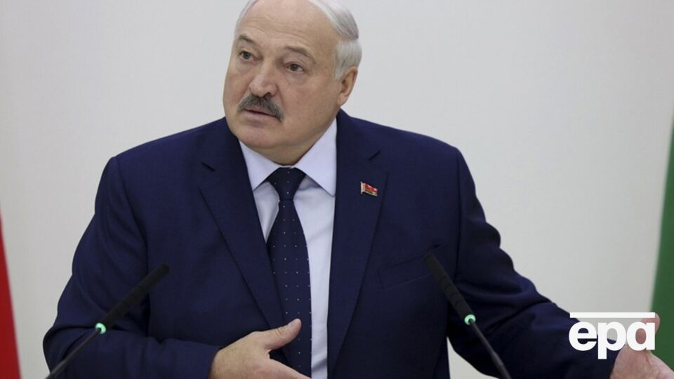Лукашенко назвав "Орєшнік" "спільною" зброєю з РФ