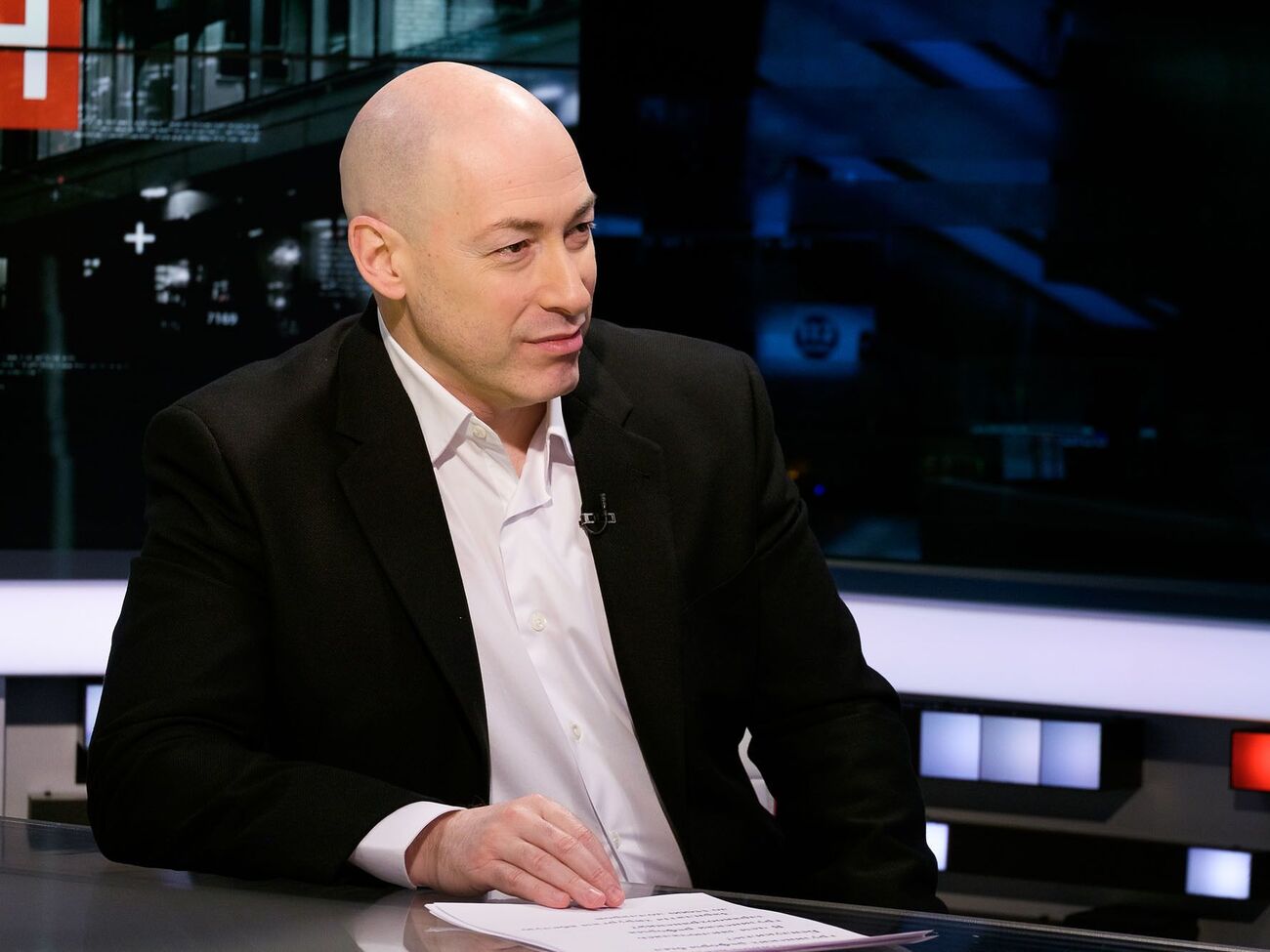 Гордон напомнил, что Роднина и Фетисов жили в США