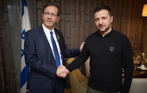 До этого, 22 января, Зеленский провел встречу с президентом Израиля Ицхаком Герцогом
