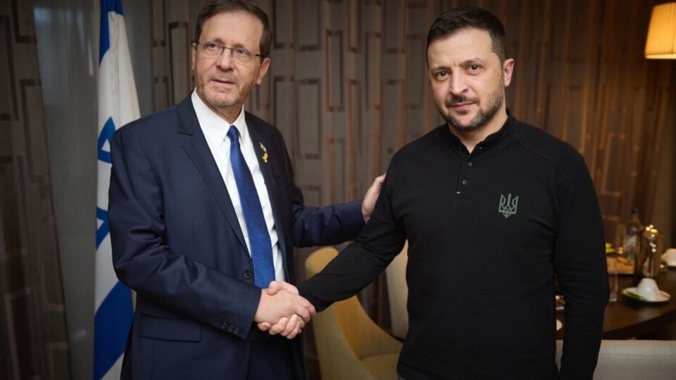 До цього, 22 січня, Зеленський провів зустріч із президентом Ізраїлю Іцхаком Герцогом