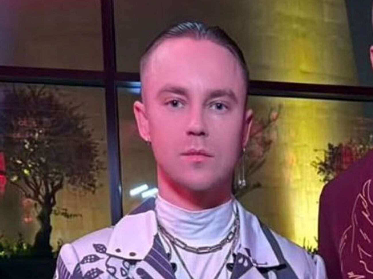 За основу в песне взяли стихотворение украинского поэта Василия Симоненко