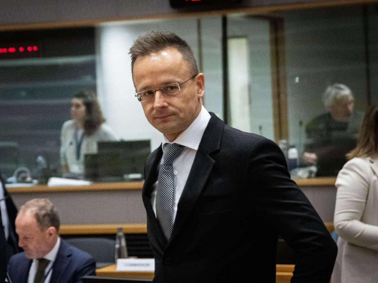 Венгерский министр обвинил Евросоюз в поощрении Украины к "крайне наглому" поведению