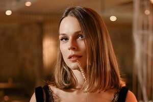 2013 року Фреймут брала участь у виставі Cirque du Soleil у ролі Білої співачки