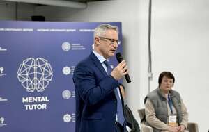 Израиль и Украина обсуждают очень чувствительные вопросы, отметил Бродский