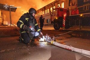 Горіли виробничі приміщення цивільного підприємства, зазначили у ДСНС