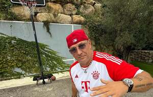 Потап влаштував перформанс в Іспанії