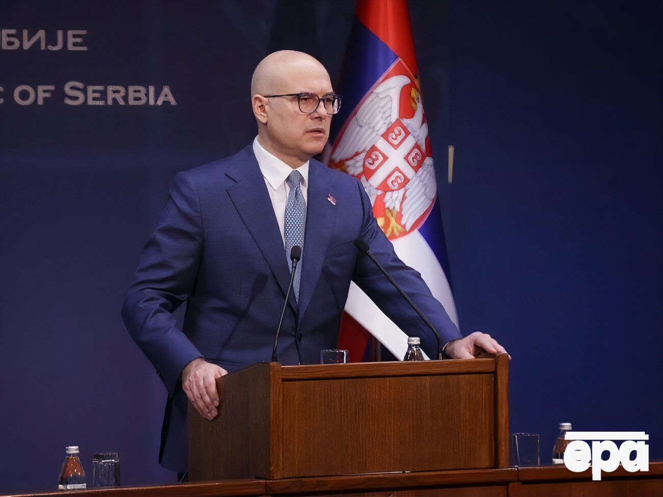 Також Вучевич повідомив про відставку мера міста Новий Сад Мілана Джурича