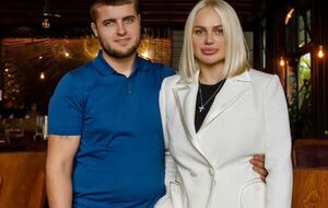 Анну Жук похоронили 26 января в Харькове. Ее муж был на церемонии прощания