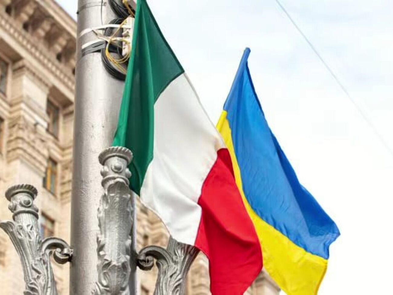 Раніше указ-закон схвалив Сенат Італії