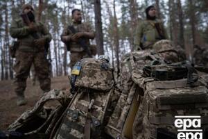 Поновлення на службі й відновлення грошового забезпечення можливі лише після судового рішення